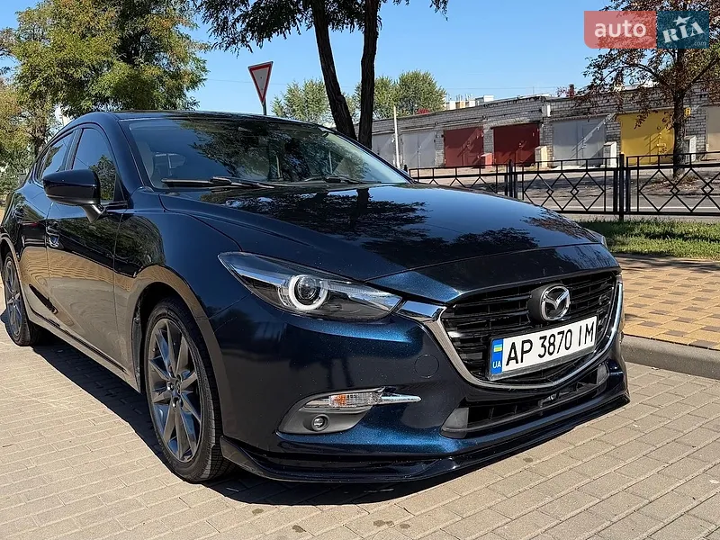 Mazda 3 2018
