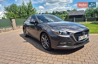 Седан Mazda 3 2017 в Львове Седан Mazda 3 2017 в Львове