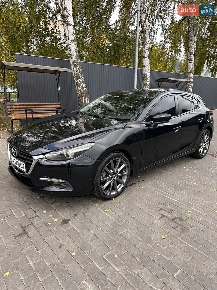 Mazda 3 2018