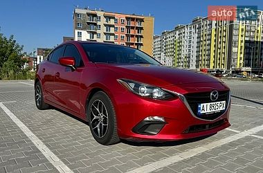 Седан Mazda 3 2015 в Ірпені