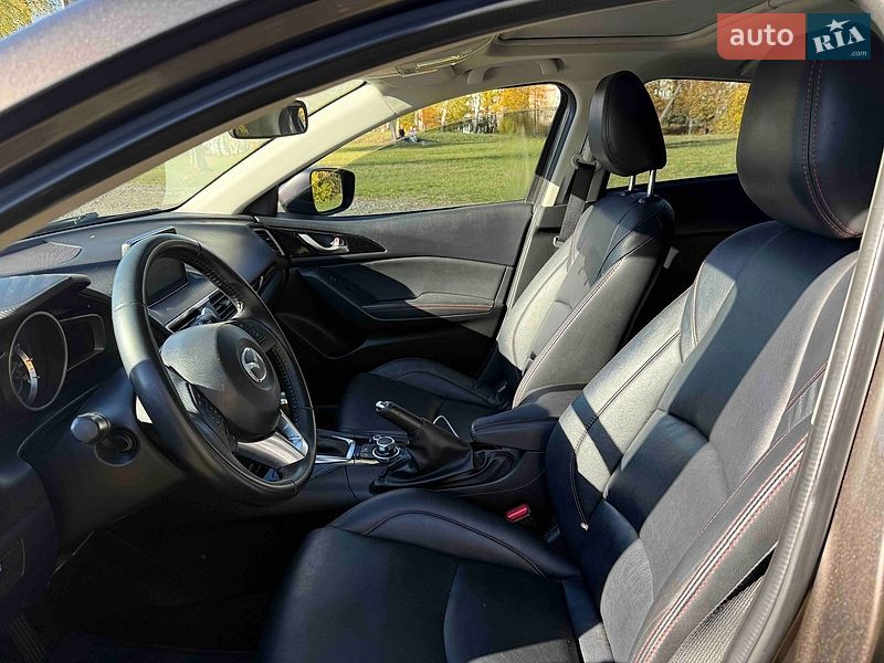 Хэтчбек Mazda 3 2014 в Красилове