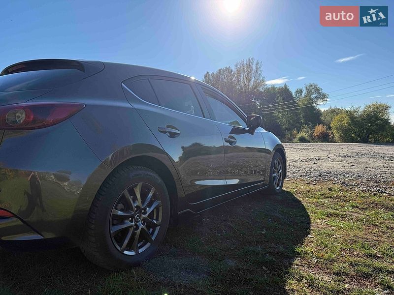 Хэтчбек Mazda 3 2014 в Красилове