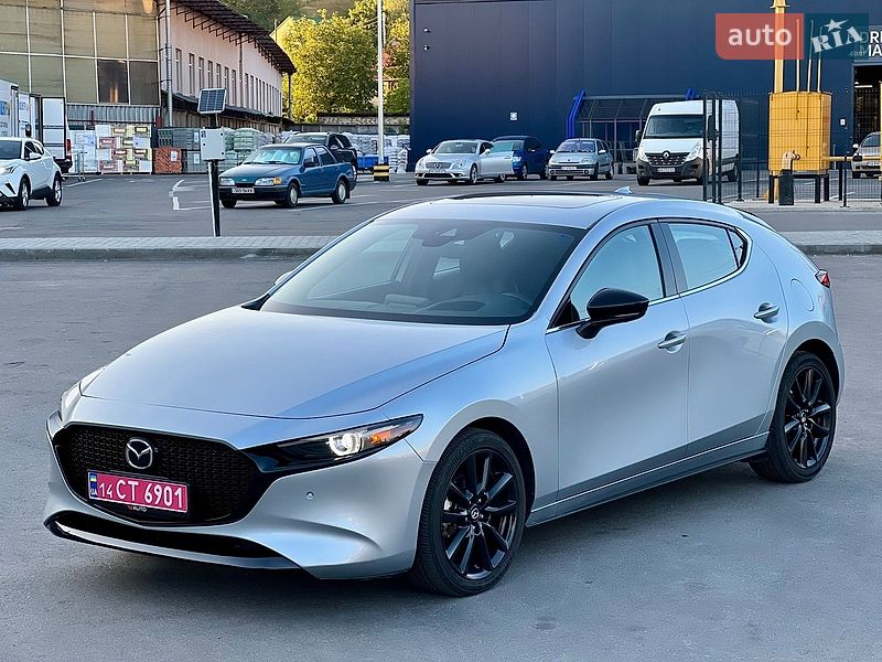 Хетчбек Mazda 3 2022 в Києві фото 2 Хетчбек Mazda 3 2022 в Києві