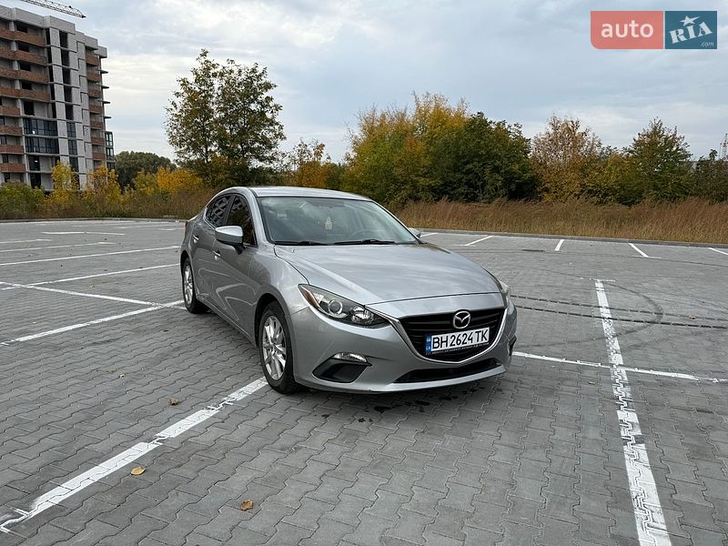 Седан Mazda 3 2016 в Хмельницком