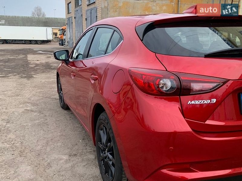 Хэтчбек Mazda 3 2017 в Чернигове фото 3 Хэтчбек Mazda 3 2017 в Чернигове