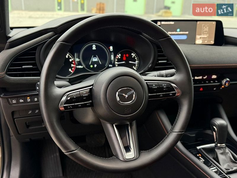 Хетчбек Mazda 3 2025 в Львові фото 44 Хетчбек Mazda 3 2025 в Львові