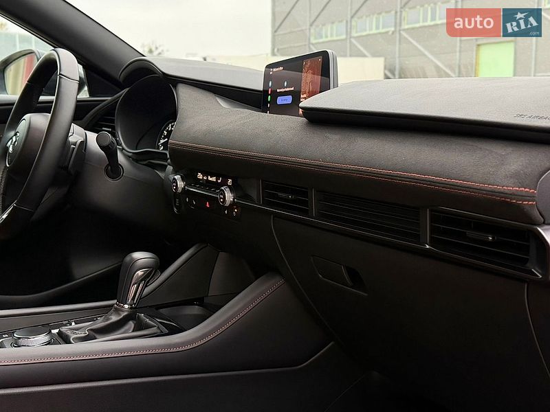 Хетчбек Mazda 3 2025 в Львові фото 58 Хетчбек Mazda 3 2025 в Львові