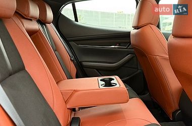 Хетчбек Mazda 3 2025 в Львові фото 61 Хетчбек Mazda 3 2025 в Львові
