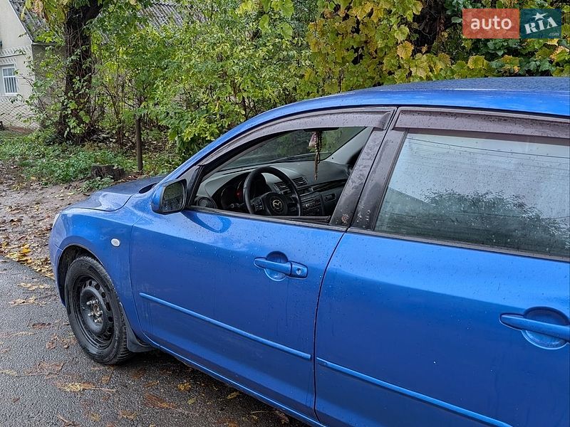 Хетчбек Mazda 3 2003 в Ярмолинцях