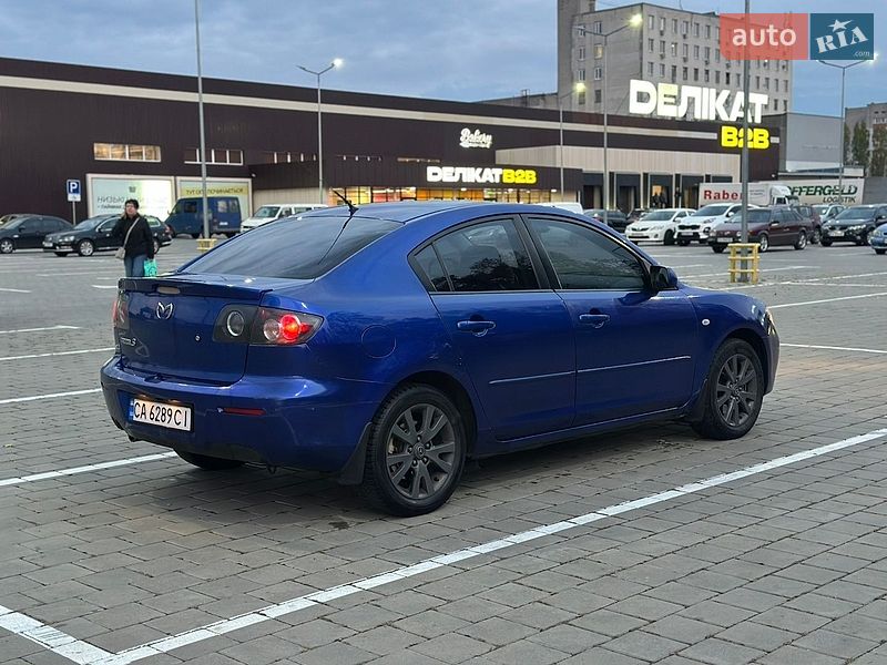 Седан Mazda 3 2007 в Черкасах