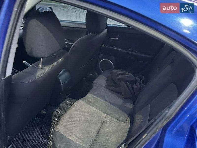 Седан Mazda 3 2007 в Черкасах