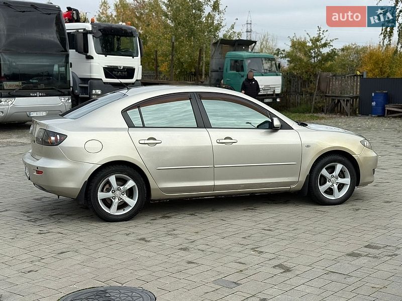 Седан Mazda 3 2006 в Ивано-Франковске