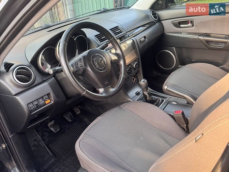 Седан Mazda 3 2007 в Рава-Руській