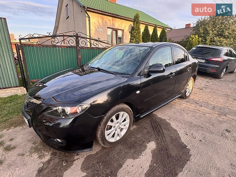 Седан Mazda 3 2007 в Рава-Руській