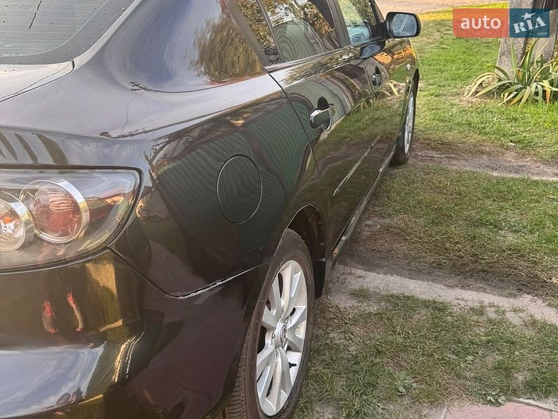 Седан Mazda 3 2007 в Рава-Руській