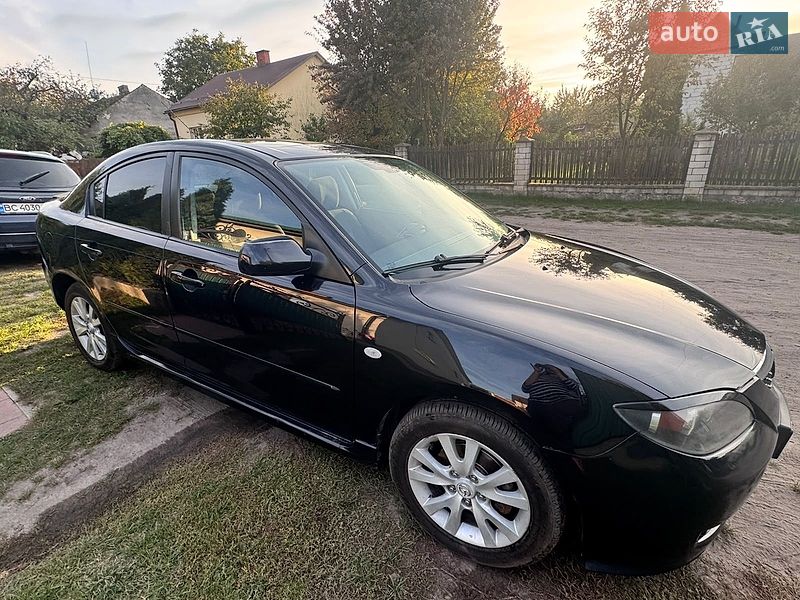 Седан Mazda 3 2007 в Рава-Руській