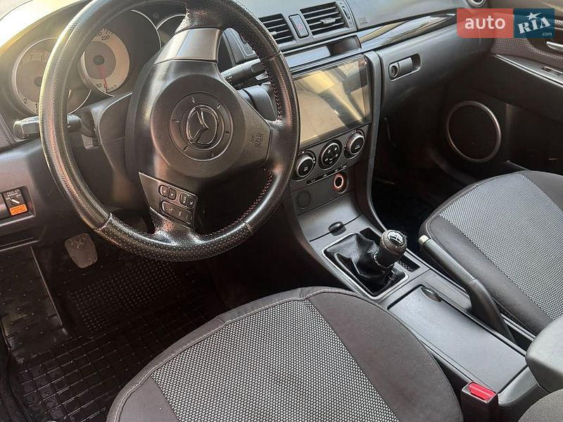 Седан Mazda 3 2007 в Рава-Руській