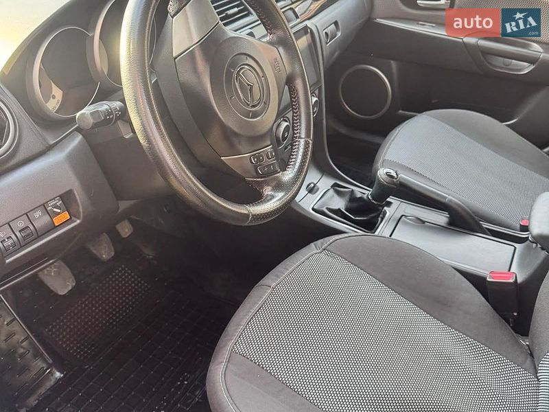 Седан Mazda 3 2007 в Рава-Руській