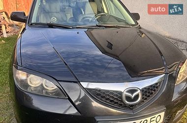 Седан Mazda 3 2007 в Рава-Русской