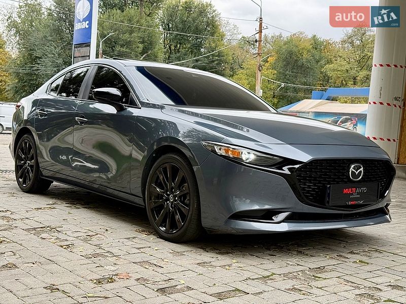 Седан Mazda 3 2023 в Дніпрі
