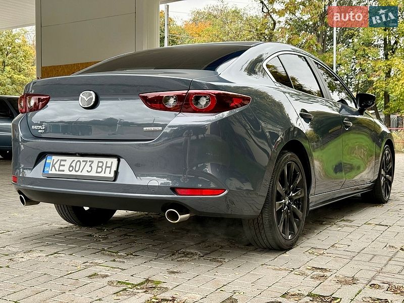 Седан Mazda 3 2023 в Дніпрі