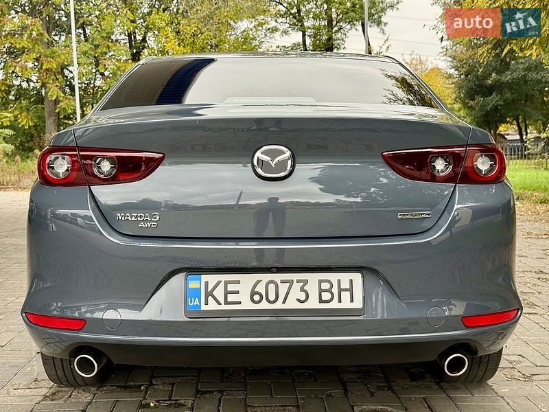 Седан Mazda 3 2023 в Дніпрі