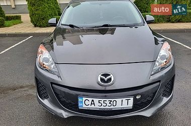 Седан Mazda 3 2011 в Черкасах