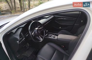 Седан Mazda 3 2019 в Дніпрі