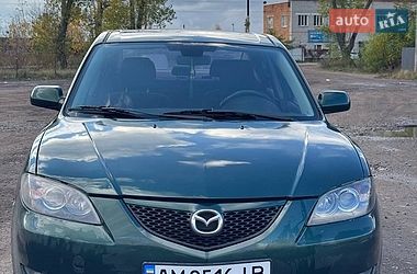 Седан Mazda 3 2005 в Коростене