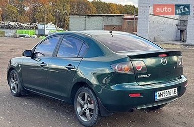 Седан Mazda 3 2005 в Коростене