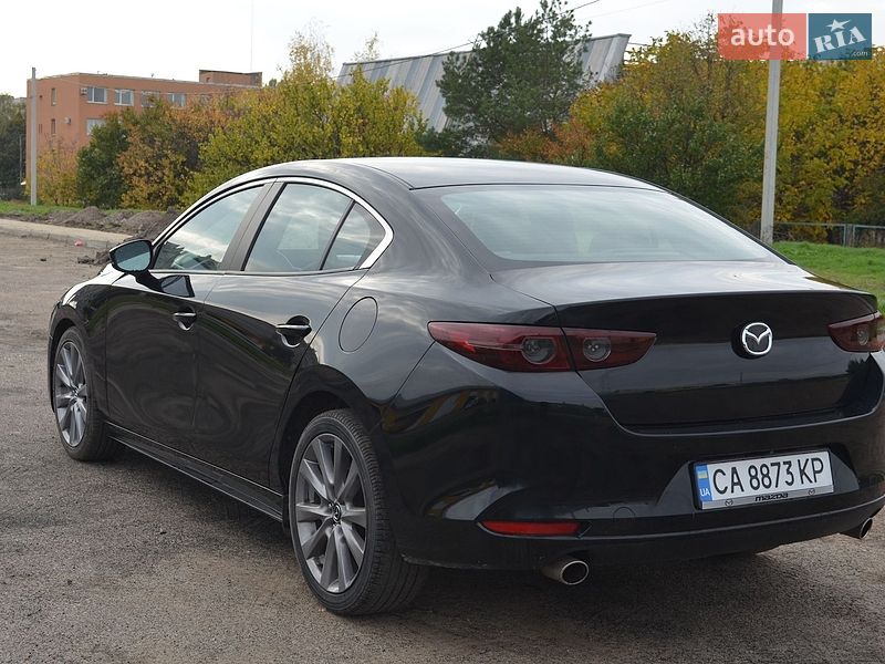 Седан Mazda 3 2021 в Черкасах