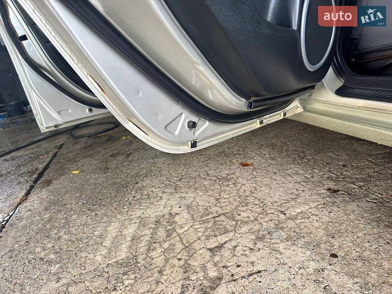 Хэтчбек Mazda 3 2007 в Днепре