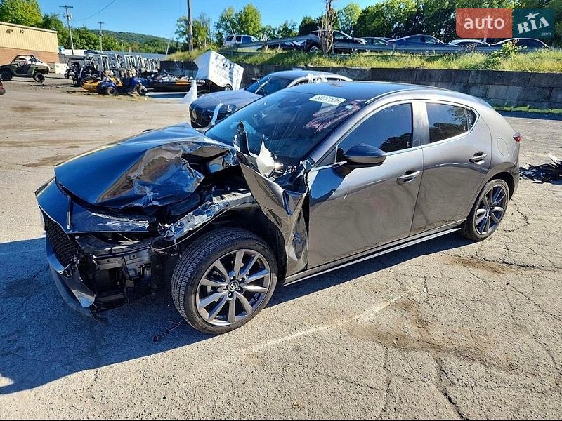 Хэтчбек Mazda 3 2021 в Львове