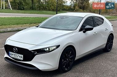Хэтчбек Mazda 3 2021 в Киеве