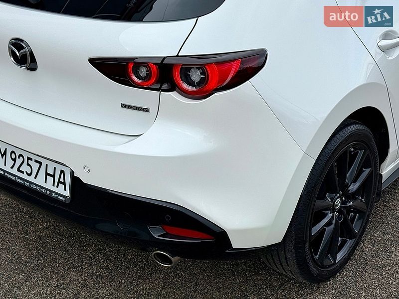 Хэтчбек Mazda 3 2021 в Киеве