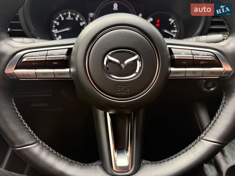 Хэтчбек Mazda 3 2021 в Киеве