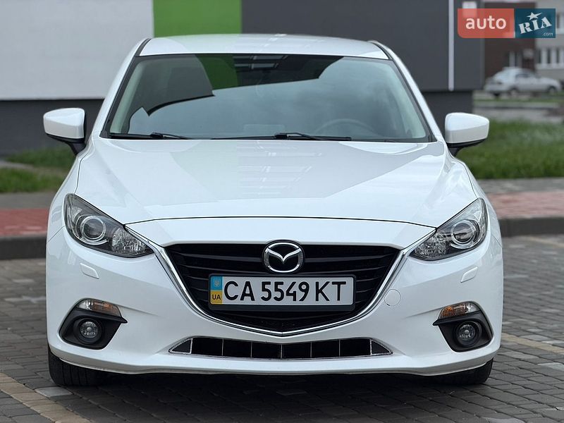 Седан Mazda 3 2014 в Виннице
