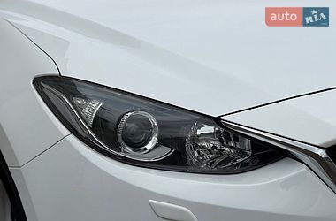 Седан Mazda 3 2014 в Виннице