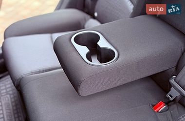 Седан Mazda 3 2014 в Виннице