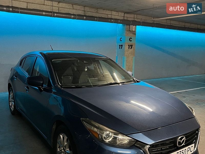 Хэтчбек Mazda 3 2018 в Львове