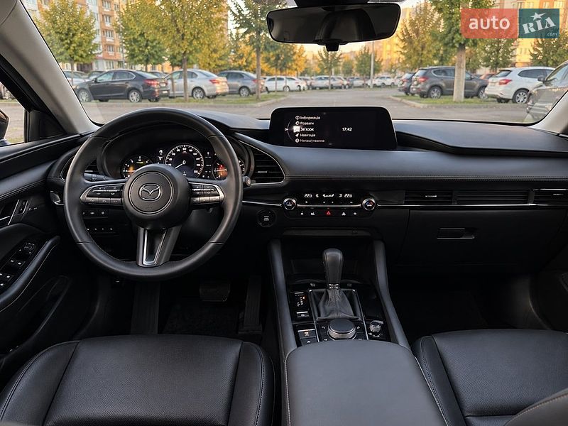 Седан Mazda 3 2021 в Тернополе