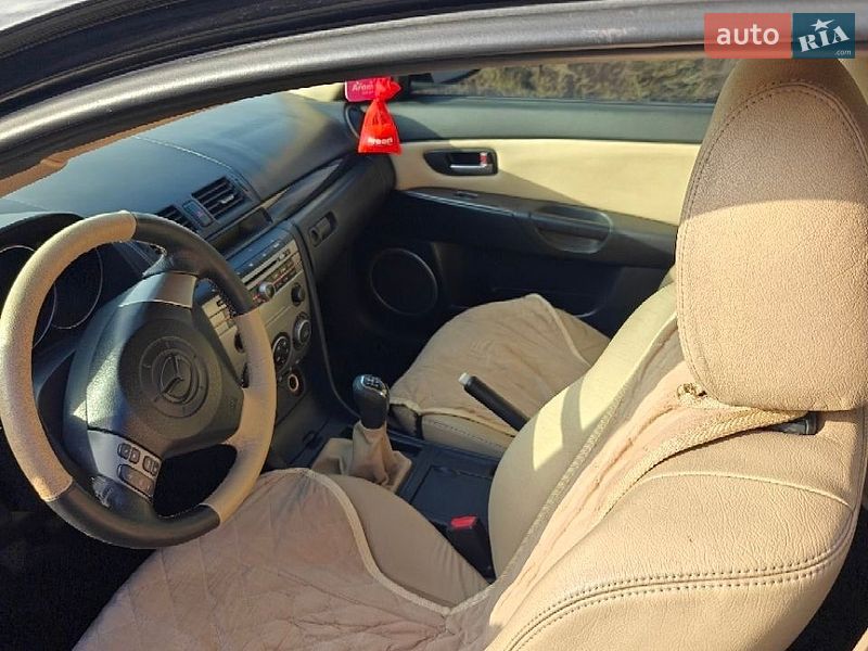 Седан Mazda 3 2006 в Миколаєві