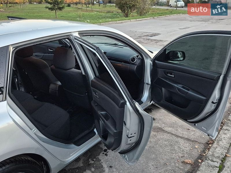 Хетчбек Mazda 3 2006 в Львові