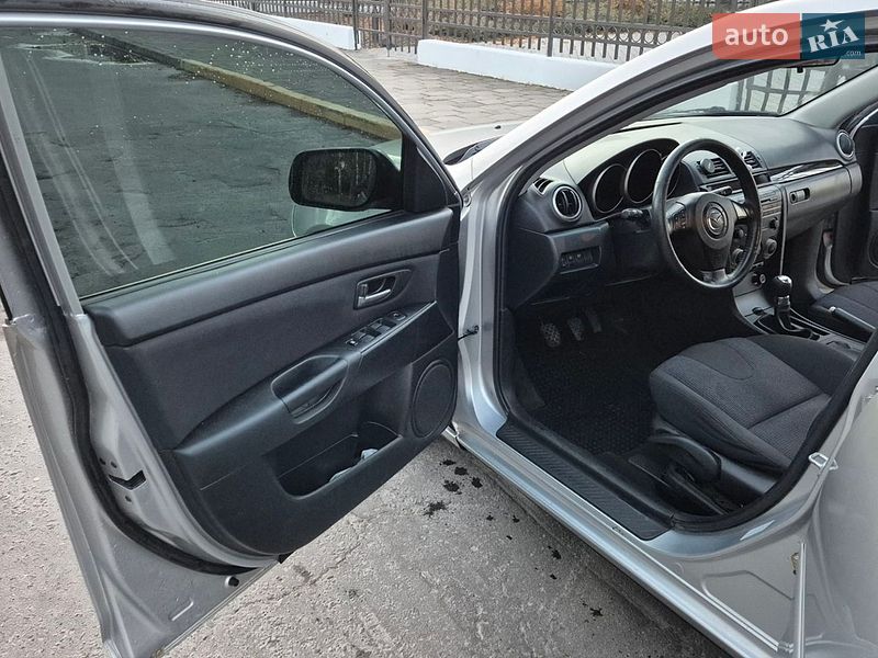 Хетчбек Mazda 3 2006 в Львові