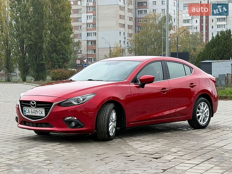 Седан Mazda 3 2013 в Черкассах
