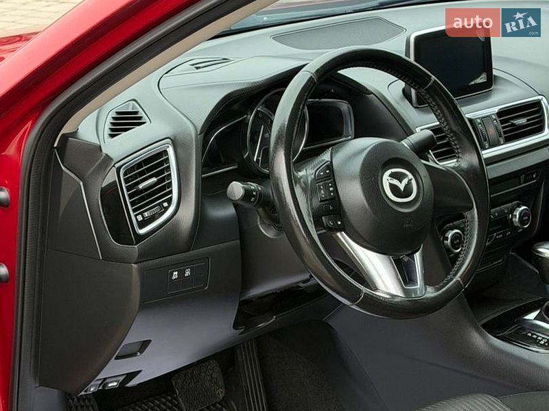 Седан Mazda 3 2013 в Черкассах