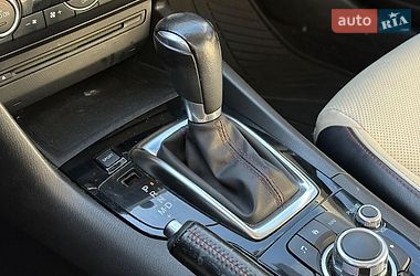 Седан Mazda 3 2014 в Івано-Франківську