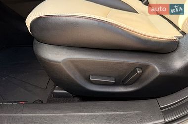 Хетчбек Mazda 3 2015 в Кропивницькому