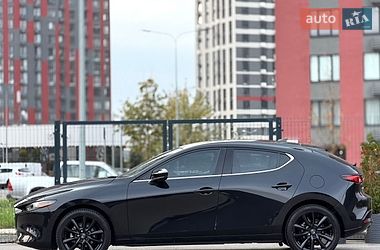 Хетчбек Mazda 3 2022 в Києві