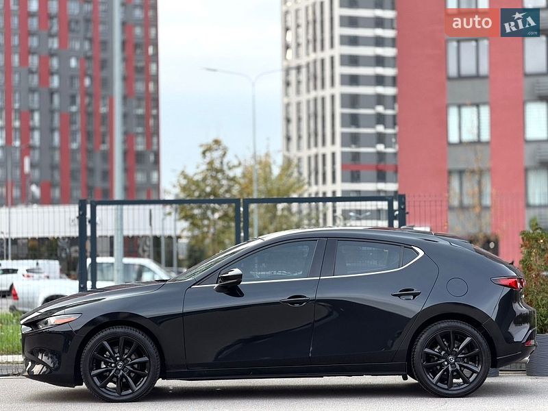 Хетчбек Mazda 3 2022 в Києві